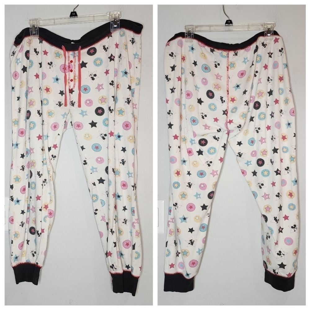 Disney Mickey Mouse Thermal‎ Pajamas Set. Size large. - Picture 4 of 16